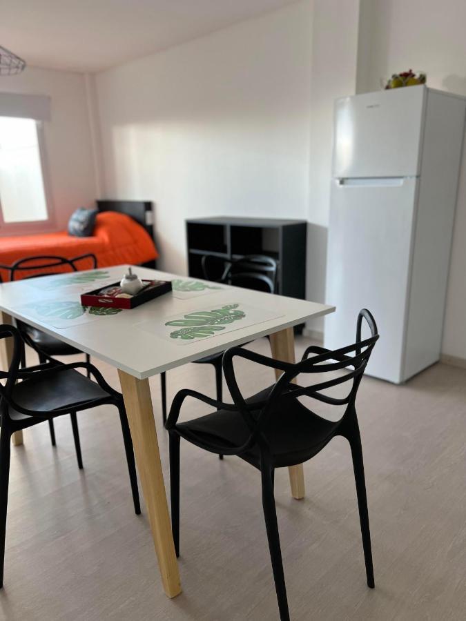 Apart Trelew 5 Buitenkant foto
