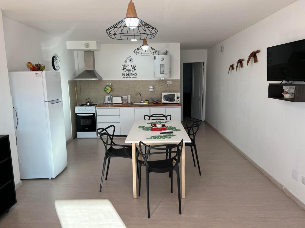 Apart Trelew 5 Buitenkant foto